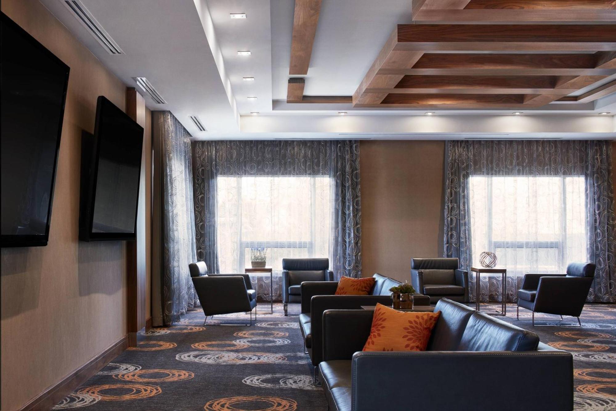 Delta Hotels By Marriott Waterloo Exteriér fotografie